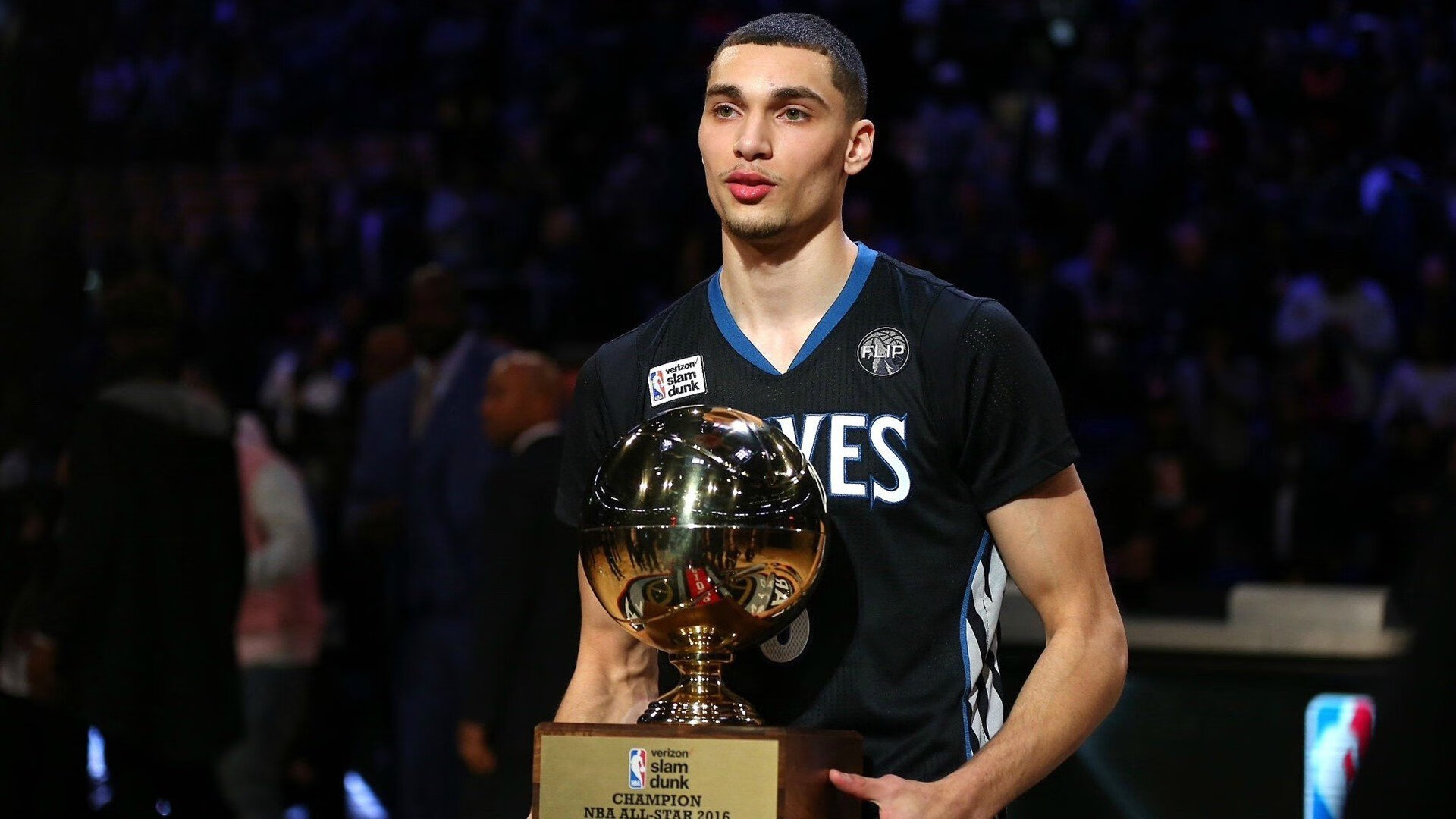 骑友反光装备创意展+夜骑秀